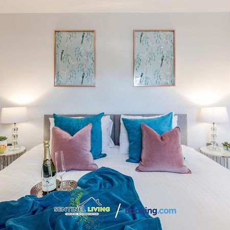Windsor Flat 2 Bed By Sentinel Living With Free Wifi And Parking Apartment Exterior photo