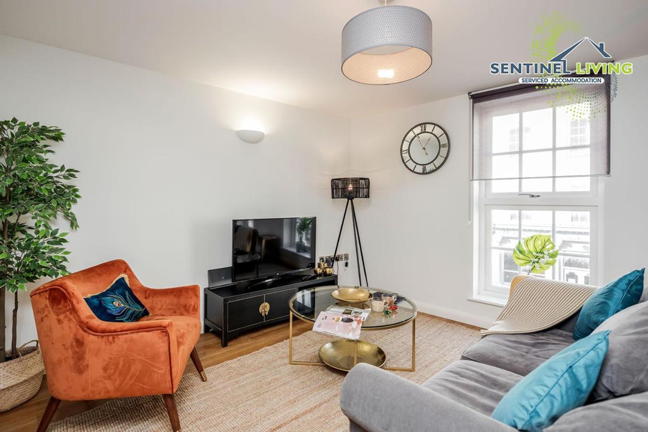 Windsor Flat 2 Bed By Sentinel Living With Free Wifi And Parking Apartment Exterior photo