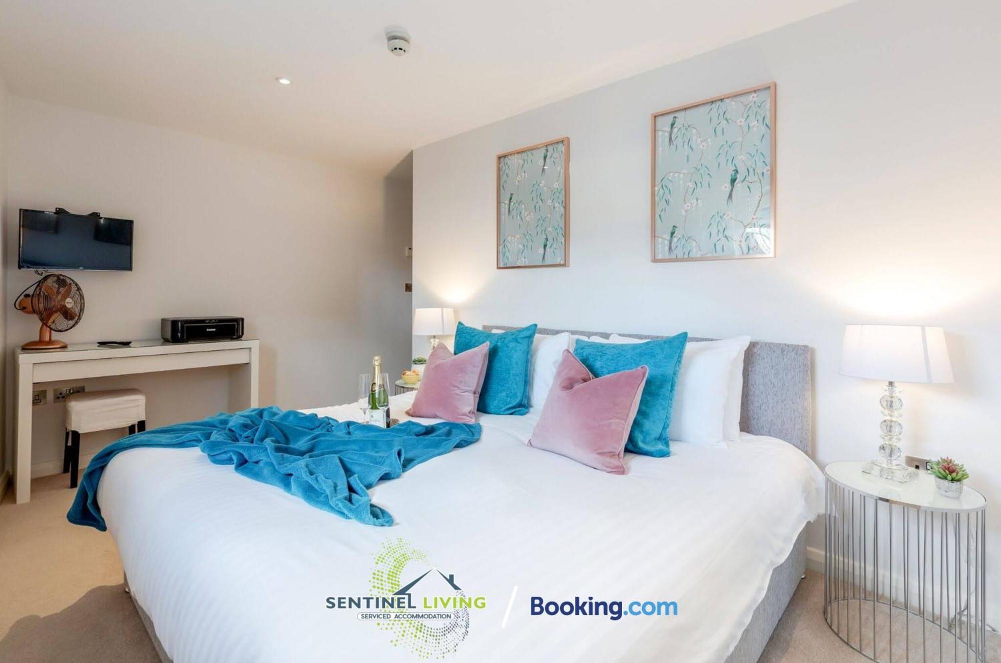 Windsor Flat 2 Bed By Sentinel Living With Free Wifi And Parking Apartment Exterior photo