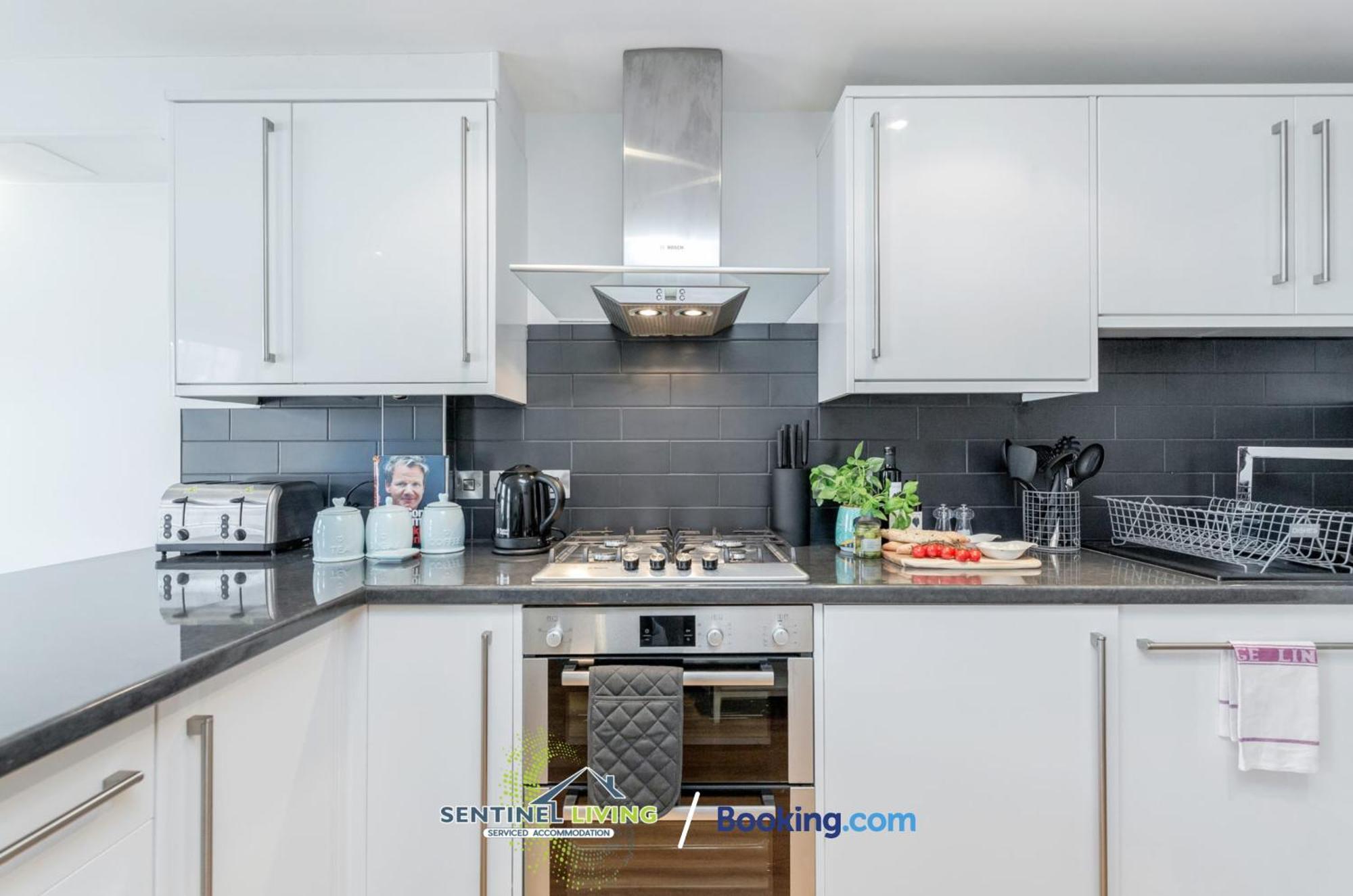 Windsor Flat 2 Bed By Sentinel Living With Free Wifi And Parking Apartment Exterior photo