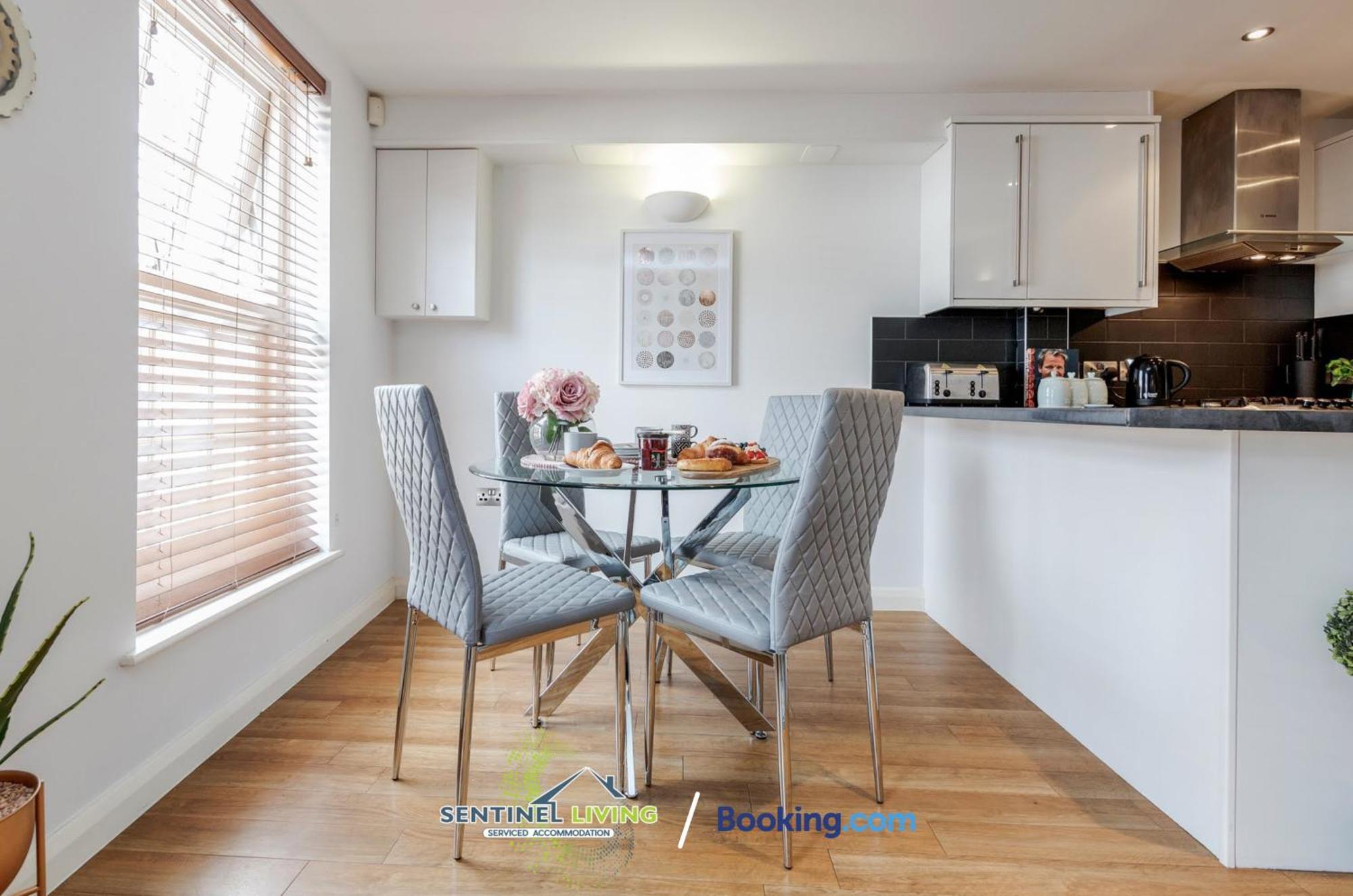 Windsor Flat 2 Bed By Sentinel Living With Free Wifi And Parking Apartment Exterior photo