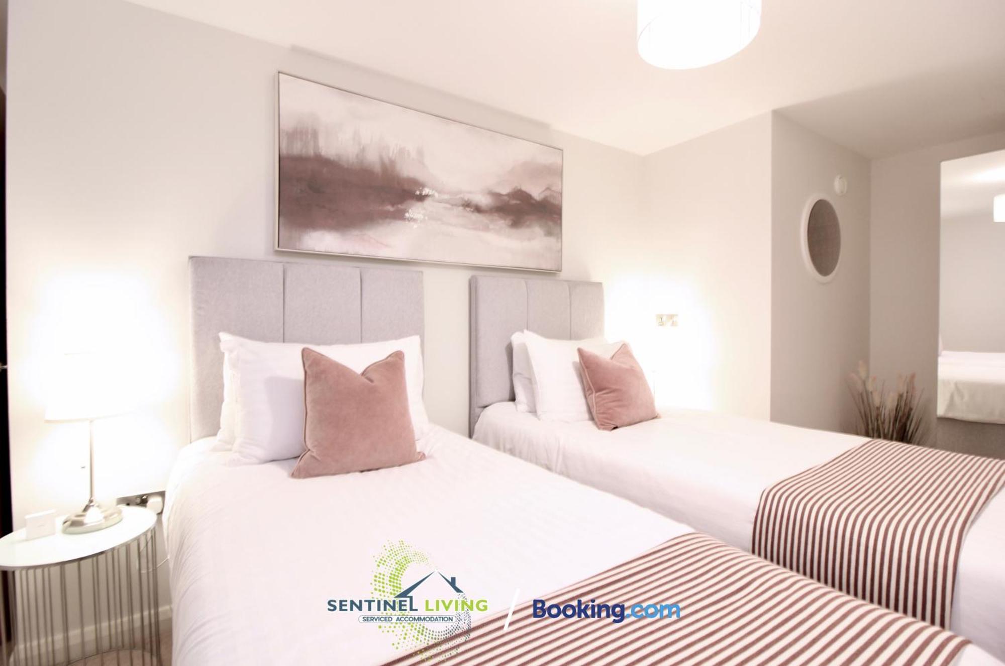 Windsor Flat 2 Bed By Sentinel Living With Free Wifi And Parking Apartment Exterior photo