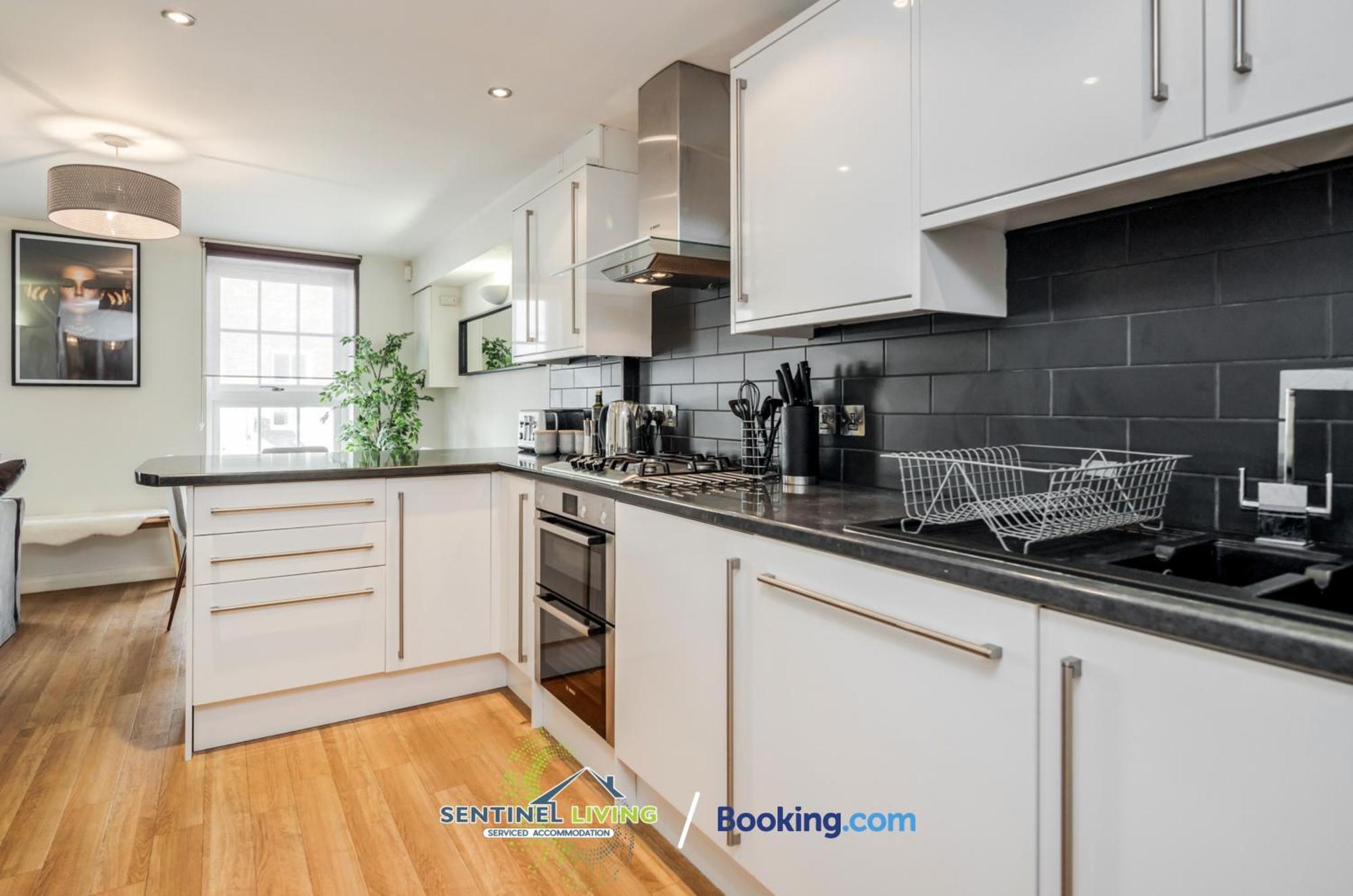 Windsor Flat 2 Bed By Sentinel Living With Free Wifi And Parking Apartment Exterior photo