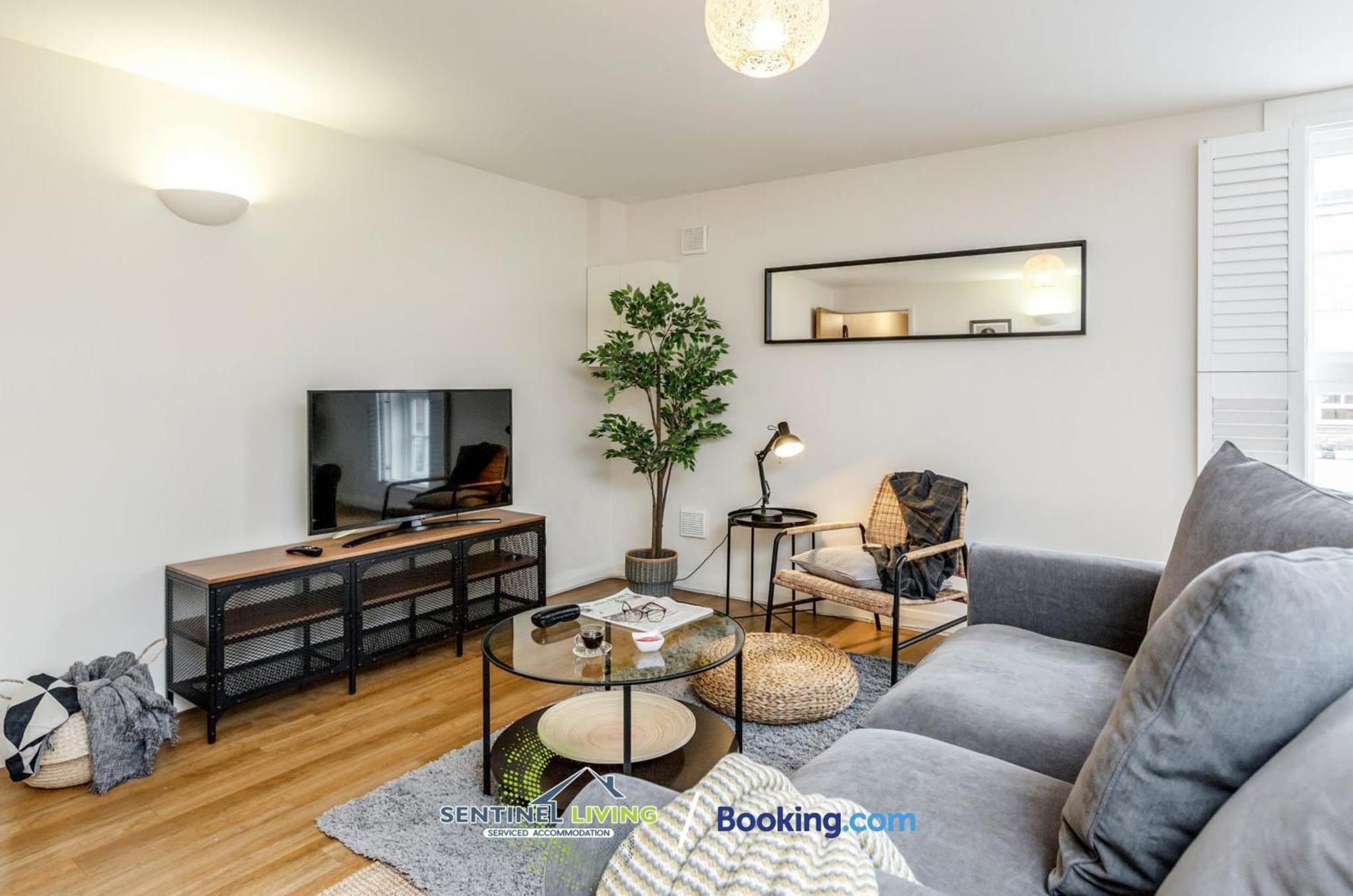 Windsor Flat 2 Bed By Sentinel Living With Free Wifi And Parking Apartment Exterior photo