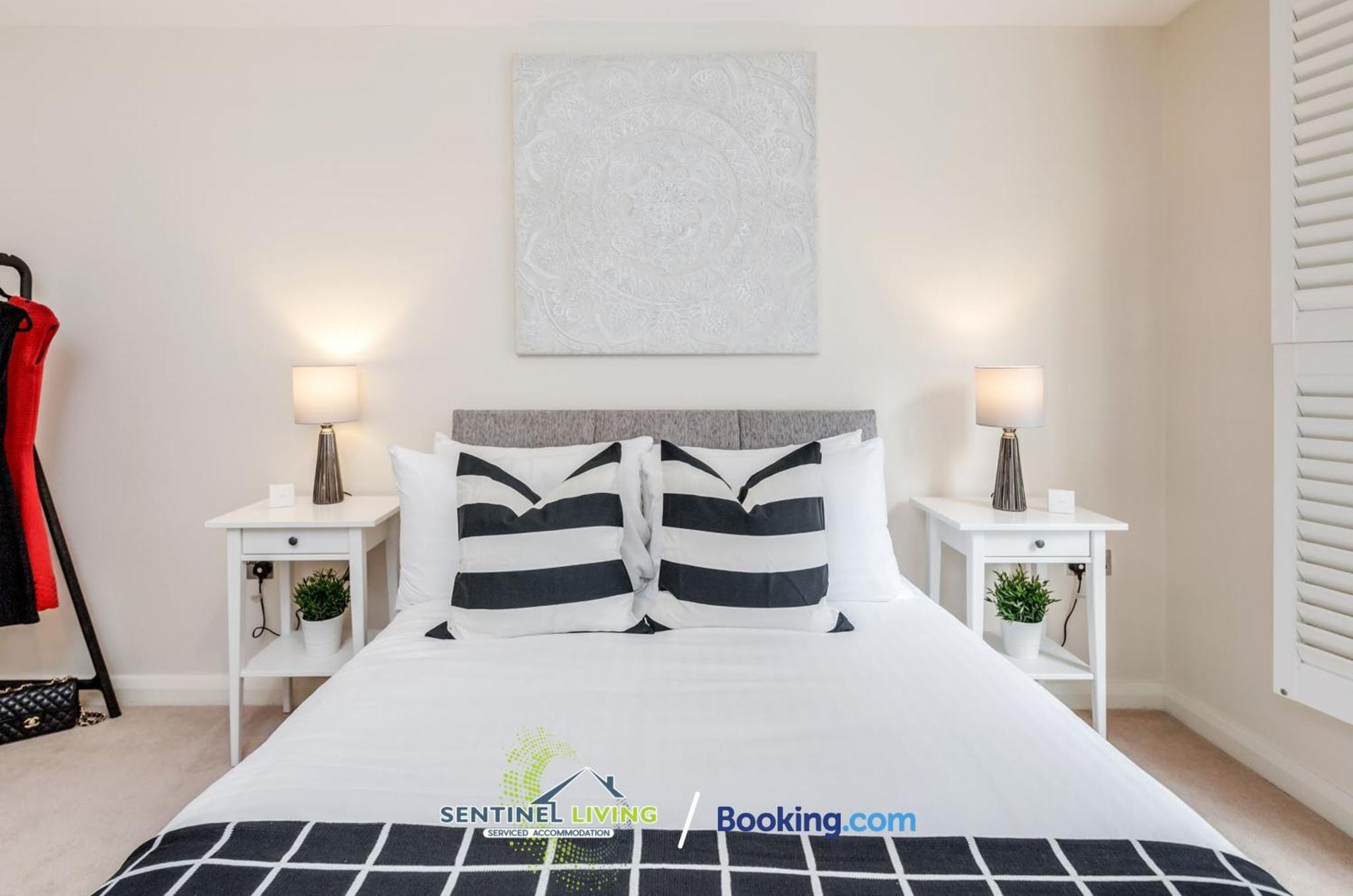 Windsor Flat 2 Bed By Sentinel Living With Free Wifi And Parking Apartment Exterior photo